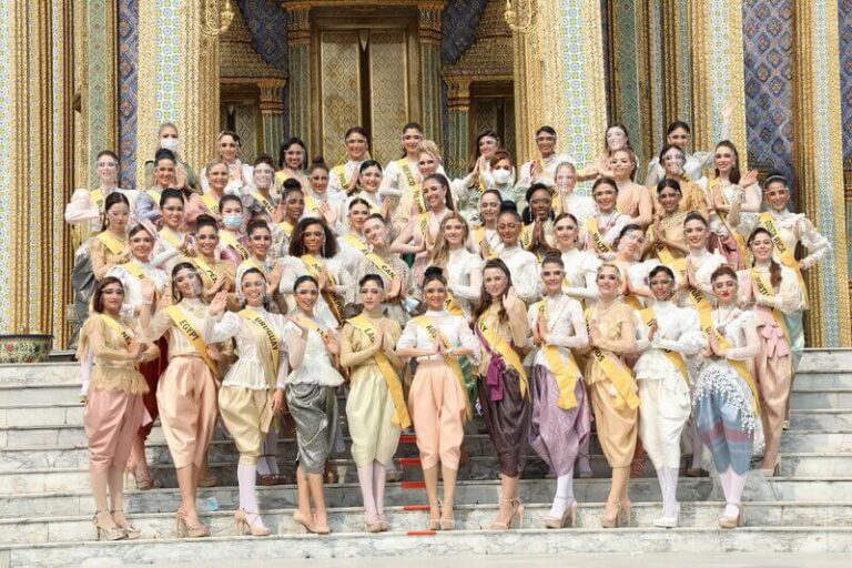 Miss Grand International Thailand 2021_วัดพระแก้ว - (9)