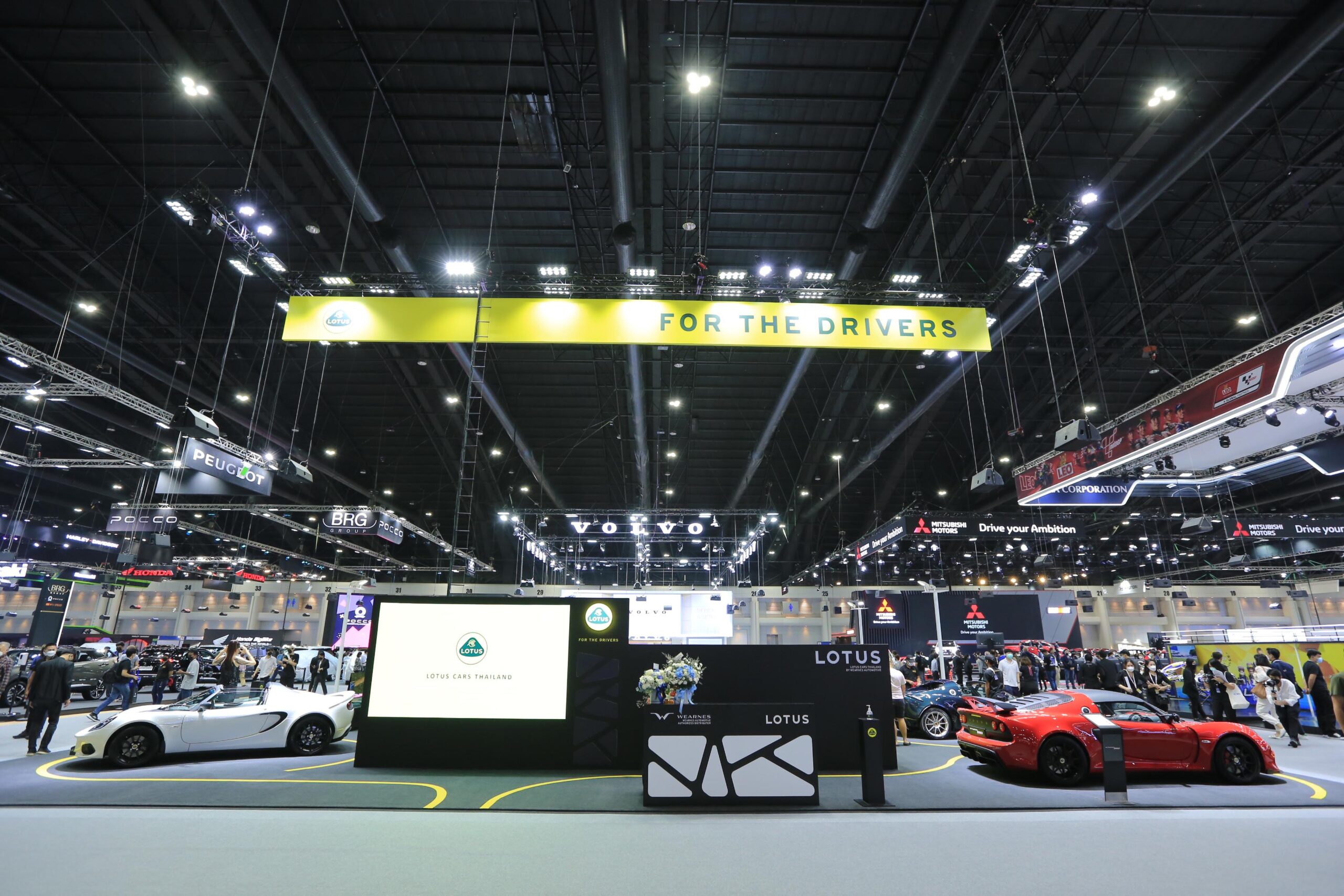 Lotus Booth Pretty MC Thailand